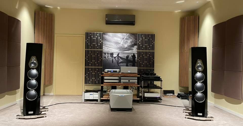 „Ultimate Sessions Oporto” at Rogoz Audio distributor in Portugal