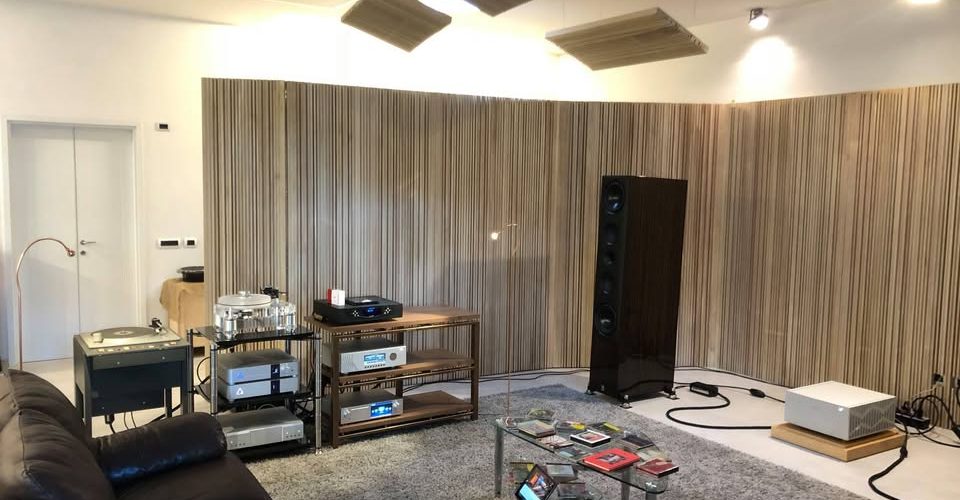 ROGOZ AUDIO DISTRIBUTION IN ITALY Here is the website of VDM Group Rogoz Audio…