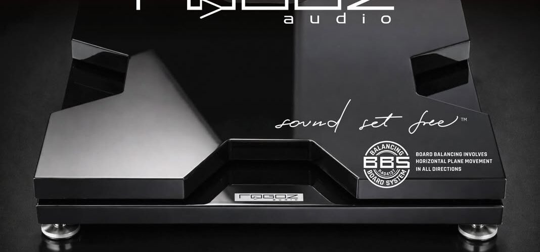A new visual for Rogoz Audio Cadenza/BBS — currently featured in AUDIO-VIDEO magazine